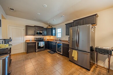 9801 Hawthorne Ct, Odessa, TX 79765 - photo 4