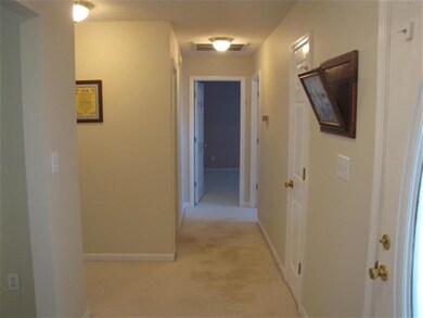 430 Windsor Ct, Macon, GA 31216 - photo 3