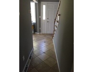 301 Washington St unit 4, Braintree, MA 02184 - photo 3