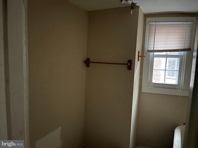 1639 Mckean Ave, Baltimore, MD 21217 - photo 6