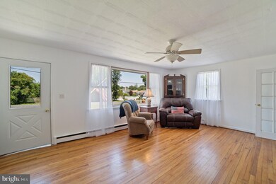 321 Chenowith Dr, Stevensville, MD 21666 - photo 3