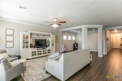 Open, inviting living!