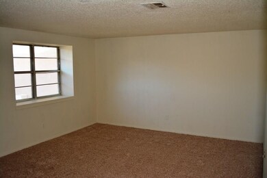 1012 Swan Lake Ct, Edmond, OK 73003 - photo 5