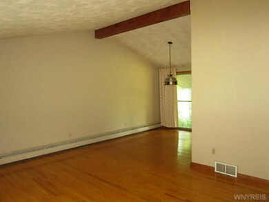 Dining Room. Sliding Doors lead to back covered pa