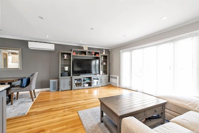 313 Jordan St, Oceanside, NY 11572 - photo 4