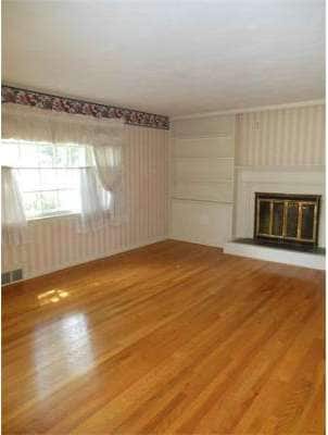 557 Dewey St, West Springfield, MA 01089 - photo 7