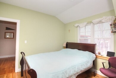 18 Sigourney St unit 18, Jamaica Plain, MA 02130 - photo 7