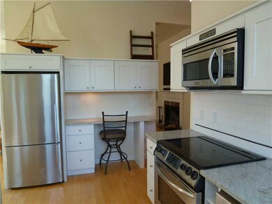 Kitchen. Wonderful, open, easy to use working kitc