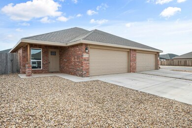 5611 Jarvis St unit A, Lubbock, TX 79416 - photo 2