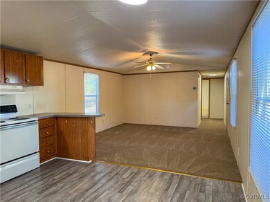 5015 Middle Rd unit 3, Prince George, VA 23875 - photo 4