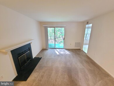 20229 Shipley Terrace unit 202, Germantown, MD 20874 - photo 5