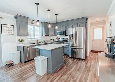 231 Lapham St, Fall River, MA 02721 - photo 2