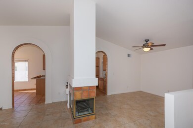 Family Rm & Dining Rm towards Kitchen
