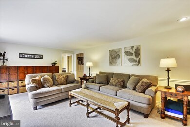 5 Cold Spring Ct, Potomac, MD 20854 - photo 7