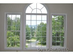 113 Oak Apple Ln, Hendersonville, NC 28792 - photo 3