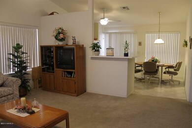 GREAT ROOM OPEN IN TO THE KITCHEN