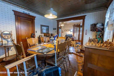 348 Decker Ave, Staten Island, NY 10302 - photo 7