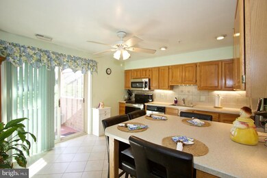 3901 Hannon Ct unit E, Nottingham, MD 21236 - photo 4