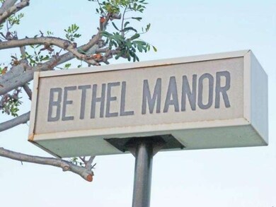 9928 1/2 Cedar St, Bellflower, CA 90706 - photo 2