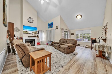 721 Putter Dr Niceville FL 32578 USA-013