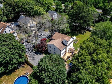 16 Oak St, Fairhaven, MA 02719 - photo 4