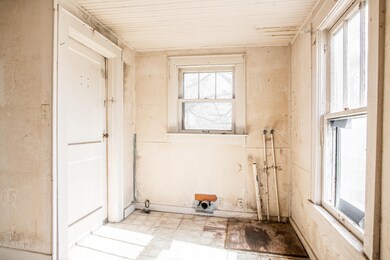 301 Lakeview Dr, Rossville, GA 30741 - photo 5