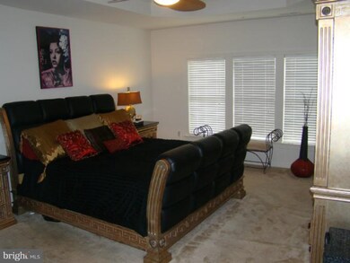 7313 Caledon Ct, Laurel, MD 20707 - photo 6