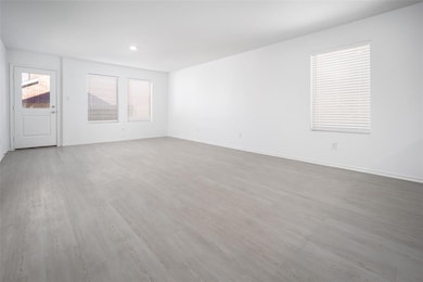 2023 Delphine Dr, Norman, OK 73071 - photo 5