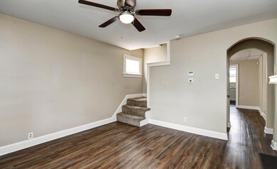 Living Room (4)