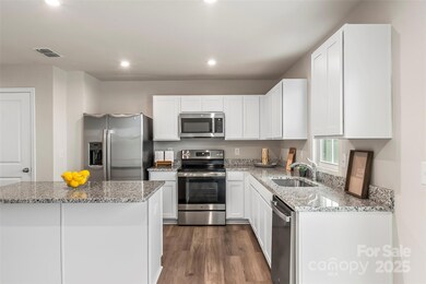 1530 39th Avenue Loop NE unit 3, Hickory, NC 28601 - photo 5