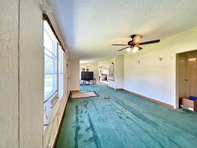 19654 Chigger Creek Dr, Alvin, TX 77511 - photo 5