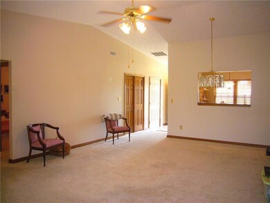 2085 Pelican Dr, Franklin, IN 46131 - photo 7
