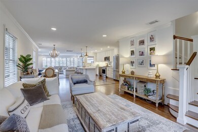 1446 Althea Dr, Houston, TX 77018 - photo 4