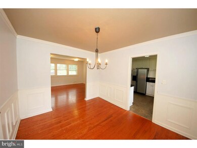 572 Village Rd W, Princeton Junction, NJ 08550 - photo 6