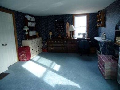 16 Bartlett Ave, Wilbraham, MA 01095 - photo 6