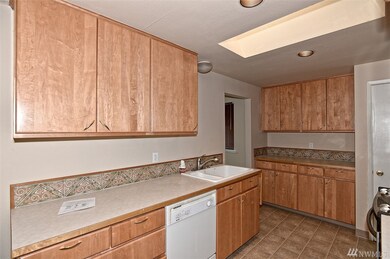 21221 Cypress Way, Lynnwood, WA 98036 - photo 3