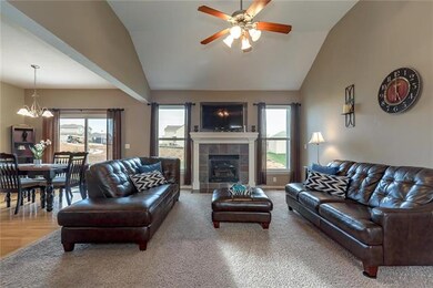 4917 Theden St, Shawnee, KS 66218 - photo 6