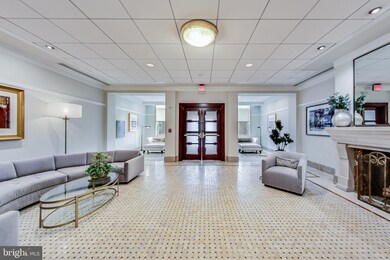 The Columbia Residences unit 834, Washington, DC 20037 - photo 6