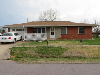 202 N Doyle St, Dixon, MO 65459 - photo 2