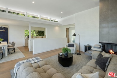 3564 Multiview Dr, Los Angeles, CA 90068 - photo 6