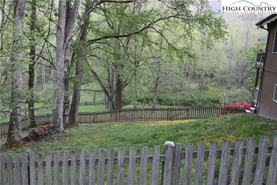 11777 Nc Highway 105 S, Banner Elk, NC 28604 - photo 5