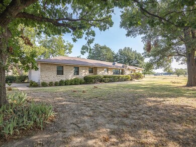 2728 E Highway 34, Ennis, TX 75119 - photo 2