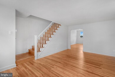 666 Rively Ave, Glenolden, PA 19036 - photo 2