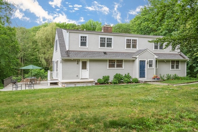 94 Cognewaugh Rd, Cos Cob, CT 06807 - photo 2