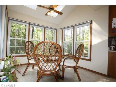 Breakfast Nook - You can see how delightful your c