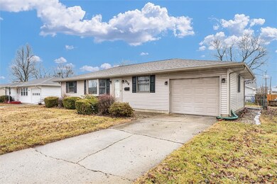 912 N 30th St, Mattoon, IL 61938 - photo 4