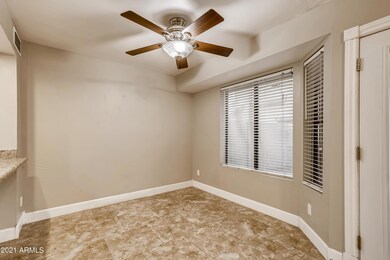 10-299634616-15 Dining Room