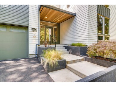 Entrance/Foyer