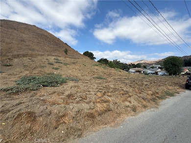 0 Paradise Rd unit PW25225016, Val Verde Park, CA 91384 - photo 2