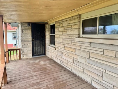 82 W High St, Pekin, IN 47165 - photo 3